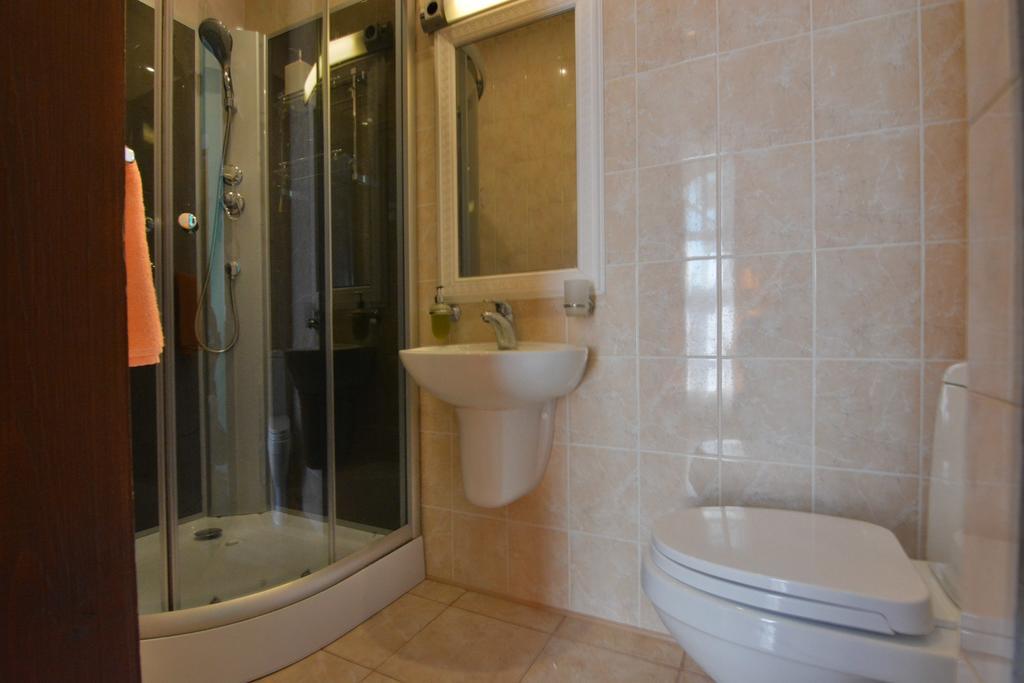 Salsa Hotel Βέντσπιλς Δωμάτιο φωτογραφία